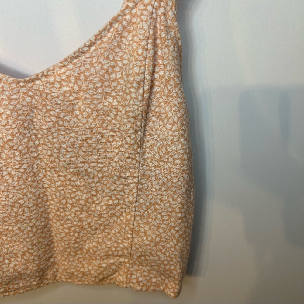 Abercrombie & Fitch Peach-Pink and White Floral Linen Sleeveless Top, Size Small - Picture 3 of 9